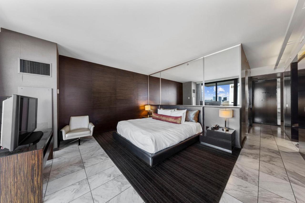 Huge Modern Luxury 17 Floor Panoramic Corner Suite With Open Balcony Las Vegas Exterior foto