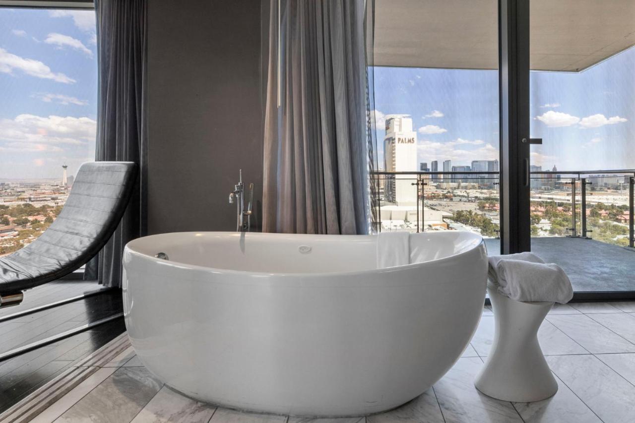 Huge Modern Luxury 17 Floor Panoramic Corner Suite With Open Balcony Las Vegas Exterior foto