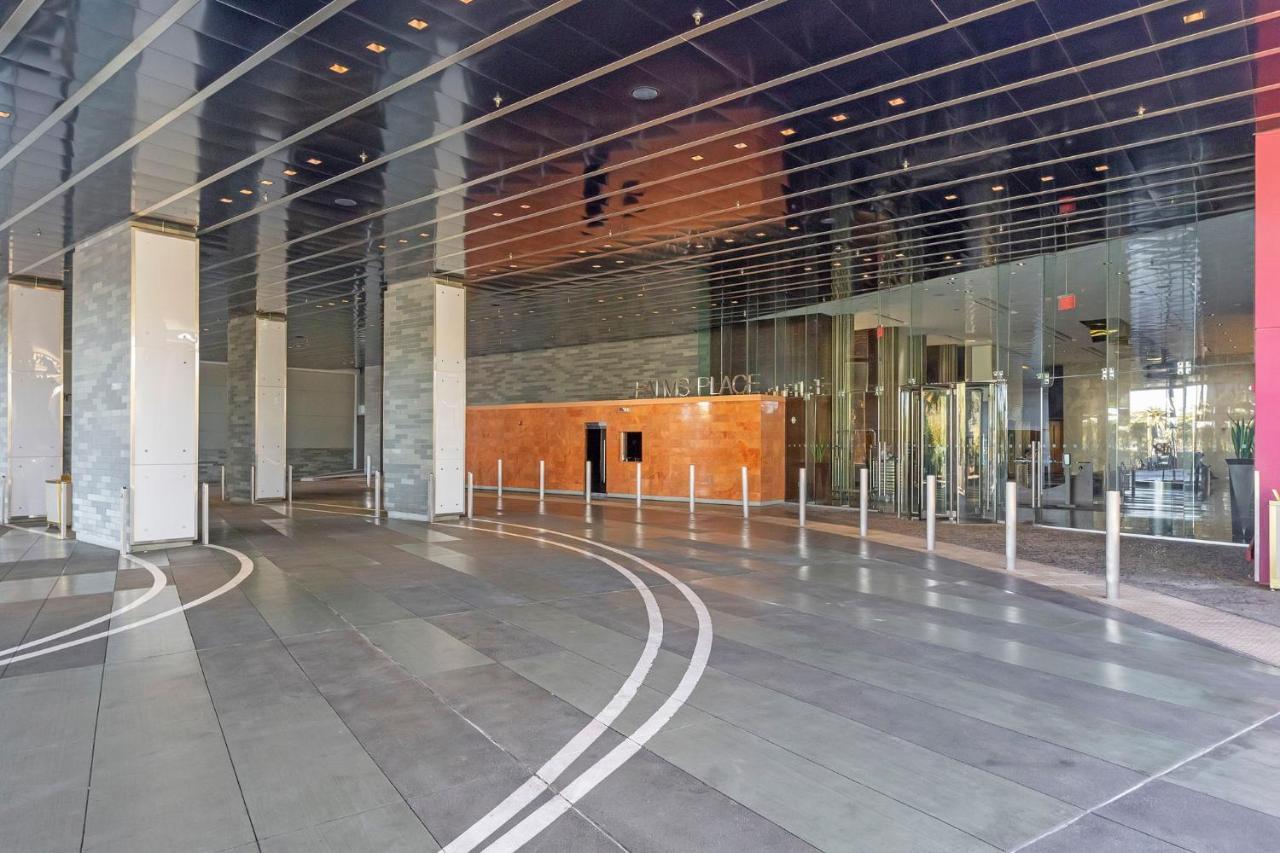 Huge Modern Luxury 17 Floor Panoramic Corner Suite With Open Balcony Las Vegas Exterior foto
